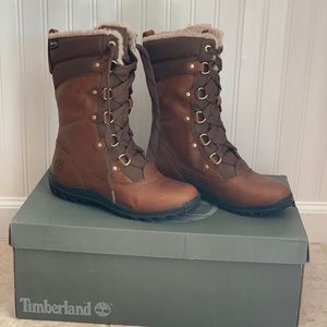 NWB Timberland waterproof Mount Hope boots 7.5